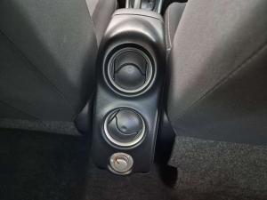 Nissan Almera 1.5 Acenta automatic - Image 16