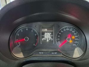 Volkswagen Polo Vivo 1.4 Trendline - Image 14