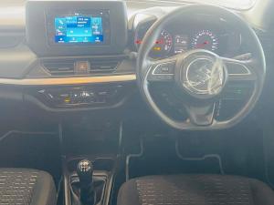 Suzuki Swift 1.2 GL+ manual - Image 11