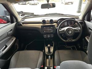 Suzuki Swift 1.2 GLX auto - Image 12