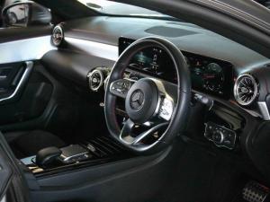 Mercedes-Benz CLA CLA220d AMG Line - Image 17