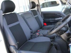 Kia K2700 2.7D workhorse dropside - Image 17