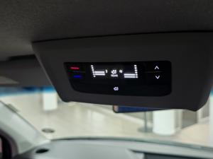 Volkswagen Transporter 2.0BiTDI crew bus LWB 4Motion 8-seater - Image 13