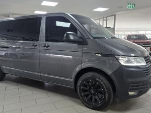 Volkswagen Transporter 2.0BiTDI crew bus LWB 4Motion 8-seater - Image 6