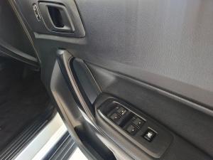 Ford Ranger 2.2TDCi double cab Hi-Rider XL auto - Image 17