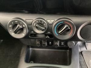 Toyota Hilux 2.4GD-6 SR - Image 12