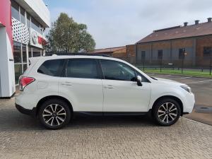 Subaru Forester 2.5 XS Premium - Image 3
