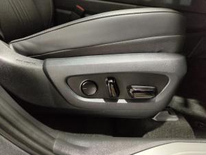 Lexus NX 250 EX - Image 17