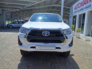 Toyota Hilux 2.4GD-6 single cab 4x4 Raider manual - Image 4