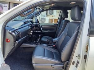 Toyota Hilux 2.8GD-6 double cab 4x4 Legend RS manual - Image 7