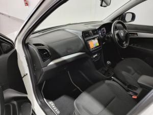 Suzuki Vitara Brezza 1.5 GLX - Image 7