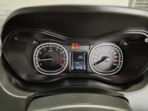 Suzuki Vitara Brezza 1.5 GLX - Image 11
