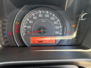 Toyota Vitz 1.0 - Image 8