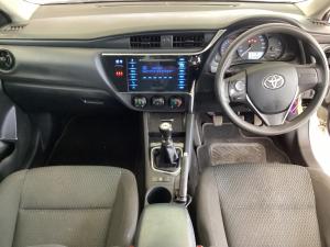 Toyota Corolla Quest 1.8 Plus manual - Image 6