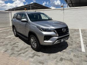 Toyota Fortuner 2.8GD-6 4x4 VX - Image 1