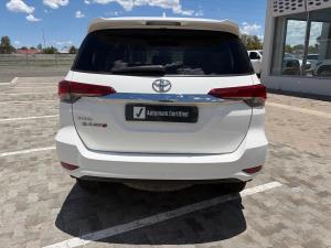 Toyota Fortuner 2.4GD-6 auto - Image 5