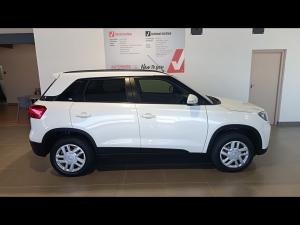 Suzuki Vitara Brezza 1.5 GL auto - Image 3