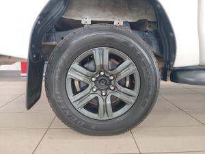 Toyota Hilux 2.4GD-6 double cab Raider manual - Image 21