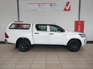 Toyota Hilux 2.4GD-6 double cab Raider manual - Image 3