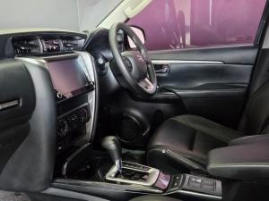 Toyota Fortuner 2.4GD-6 auto - Image 7