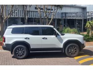 Toyota Land Cruiser Prado 2.8GD VX-R - Image 3