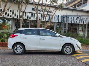 Toyota Yaris 1.5 Xi - Image 3