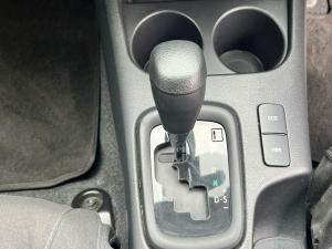 Toyota Hilux 2.4GD-6 Xtra cab Raider auto - Image 10