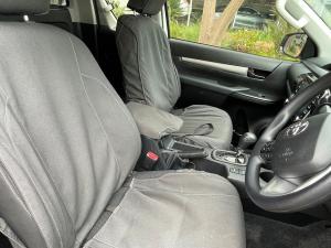 Toyota Hilux 2.4GD-6 Xtra cab Raider auto - Image 11