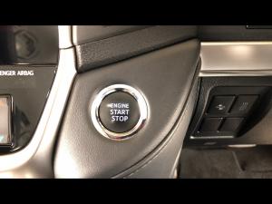 Toyota Land Cruiser 200 4.5D-4D V8 VX-R - Image 16