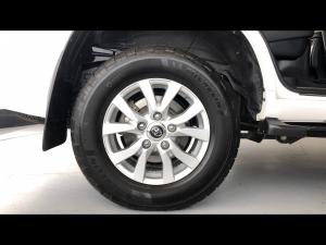 Toyota Land Cruiser 200 4.5D-4D V8 VX-R - Image 20