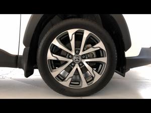 Toyota Corolla Cross 1.8 XR - Image 17