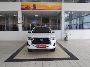 Toyota Hilux 2.8GD-6 double cab 4x4 Raider auto - Image 4