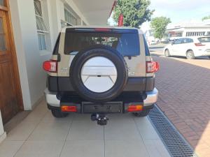 Toyota FJ Cruiser FJ Cruiser - Image 5