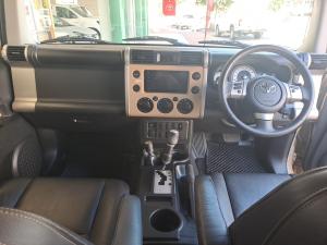 Toyota FJ Cruiser FJ Cruiser - Image 6