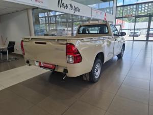 Toyota Hilux 2.0 VvtiP/U Single Cab - Image 2