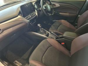 Toyota Starlet Cross 1.5XR automatic - Image 7