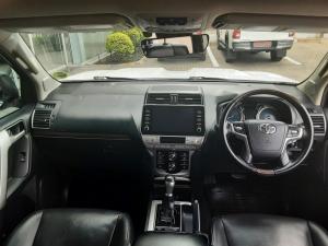 Toyota Prado VX-L 2.8GD automatic - Image 6