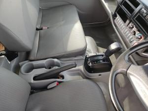 Hino Hino 300 816 SWB automaticChassis Cab - Image 10