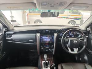 Toyota Fortuner 2.8GD-6 4X4 automatic - Image 6