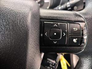 Toyota Hilux 2.4 GD-6 RB Raider automaticE/CAB - Image 10