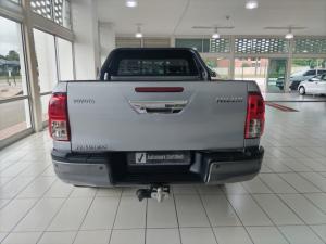 Toyota Hilux 2.4 GD-6 RB Raider automaticE/CAB - Image 5