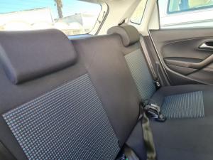 Volkswagen Polo Vivo 1.4 Comfortline - Image 16