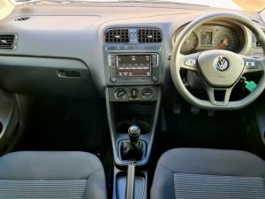 Volkswagen Polo Vivo 1.4 Comfortline - Image 5
