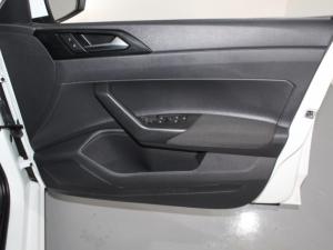 Volkswagen Polo 1.0 TSI Life DSG - Image 15
