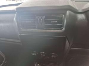 Mahindra PIK UP 2.2 Mhawk S4 4X4S/C - Image 11