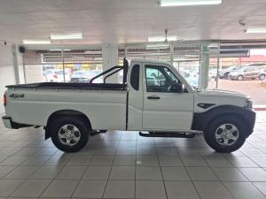 Mahindra PIK UP 2.2 Mhawk S4 4X4S/C - Image 4