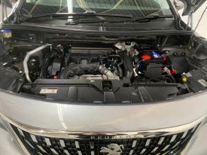 Peugeot 3008 1.6T Active - Image 12