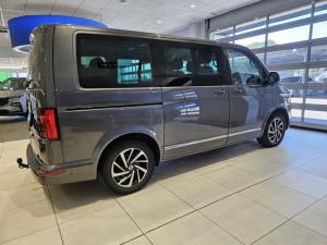 Volkswagen Caravelle 2.0BiTDI Highline 4Motion - Image 5