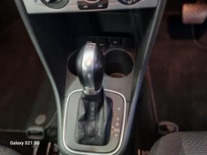 Volkswagen Polo hatch 1.0TSI R-Line auto - Image 11