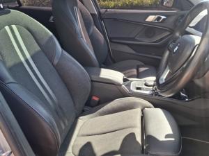 BMW 1 Series 118i Sport Line - Image 9